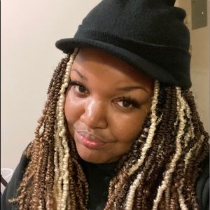 Meet your Posher, Valerie